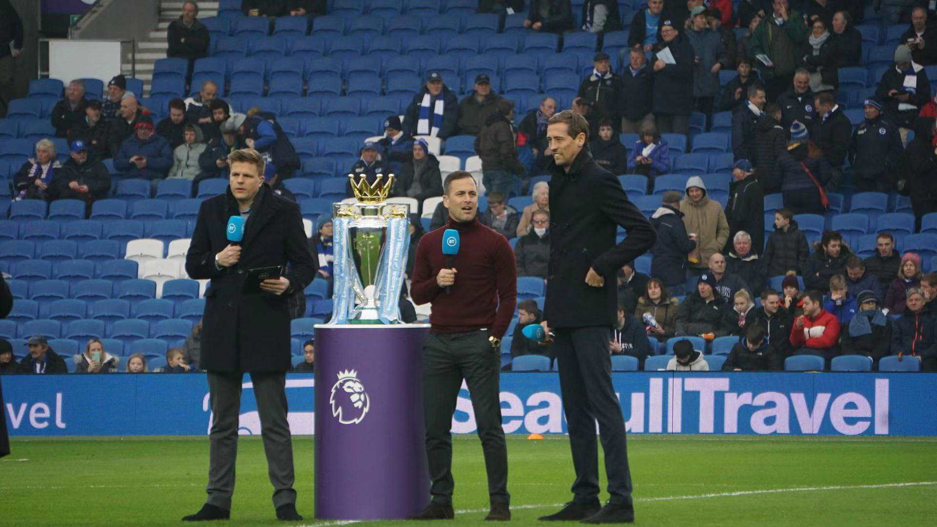 队的战术套 队的战术套